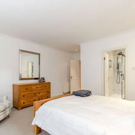Image 5 - 27 Fettes Row, City of Edinburgh, EH3 6RH, United Kingdom - Apartment for rent