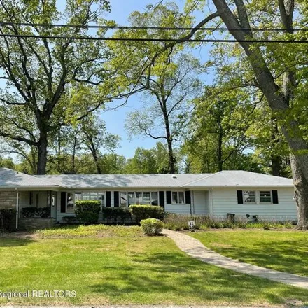 Rent this 4 bed house on 12 Greenbriar Road in Oakhurst, Ocean Township