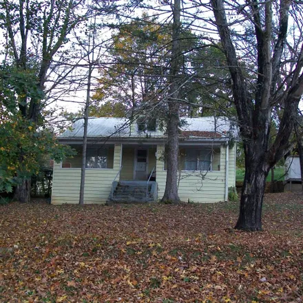 Buy this 2 bed house on 301 Rush Avenue in Ronceverte, Greenbrier County