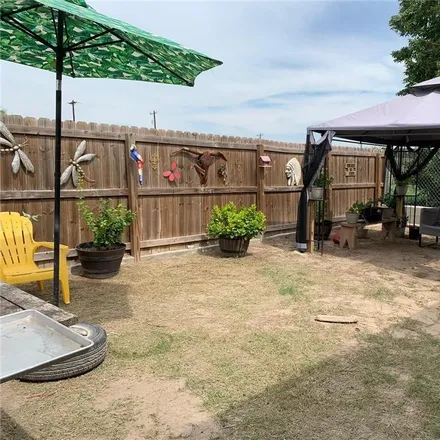 Image 8 - 2305 Amethyst Avenue, Carlos G Leal (Junior Colonia), Mission, TX 78574, USA - House for sale