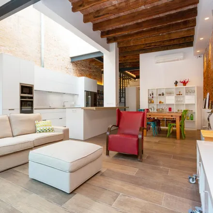 Image 6 - Carrer de Montmany, 51, 08012 Barcelona, Spain - Apartment for rent