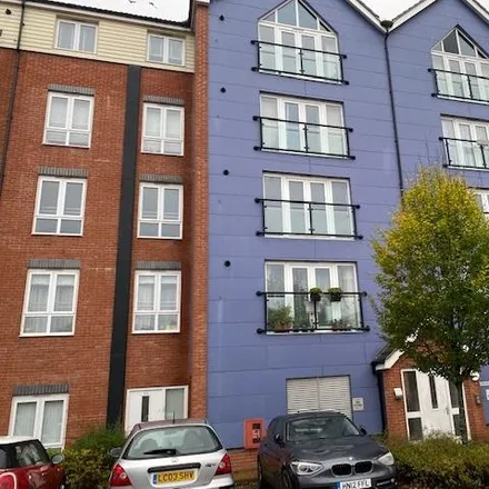 Rent this 2 bed apartment on Chadwick Road in Langley, SL3 7FU