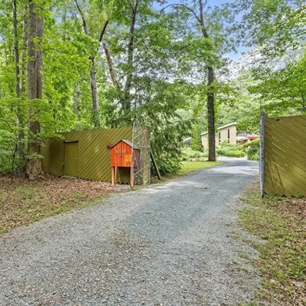 Image 5 - 4707 Powder Mill Road, Falls of New Hope, Chapel Hill, NC 27514, USA - House for sale