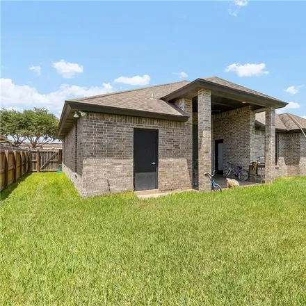 Image 2 - 4098 East Goodwin Road, Akin Development Colonia, Palmview, TX 78574, USA - House for sale