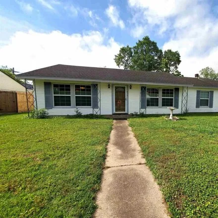 Rent this 2 bed house on 516 Iowa Avenue in Beaumont, TX 77705
