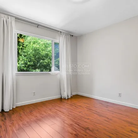 Rent this 1 bed apartment on 444 Valley Street in San Francisco, CA 94114