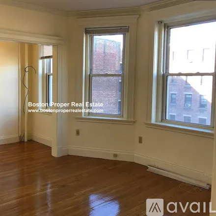 Rent this studio apartment on 111 Park Dr