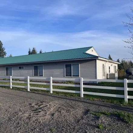 Buy this 11 bed house on 5672 W Rhode Island St in Spirit Lake, Idaho