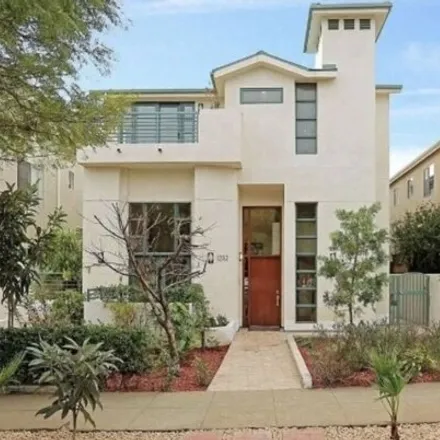 Rent this 2 bed townhouse on Chelsea Court in Santa Monica, CA 90292