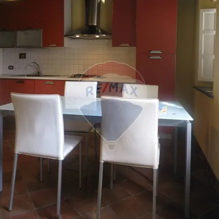 Image 3 - Via Romana, 55100 Lucca LU, Italy - Apartment for rent