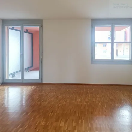Image 3 - VIa Ronco, 6883 Circolo di Stabio, Switzerland - Apartment for rent