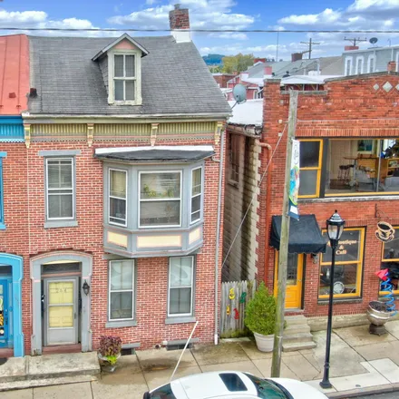 Buy this studio townhouse on 236 West Philadelphia Street in York, PA 17401