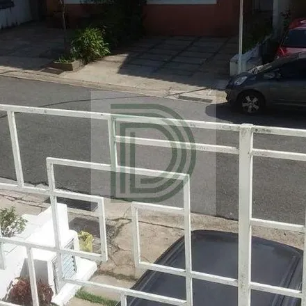 Rent this 3 bed house on Rua Carlos Pedrell in Parque Ipê, São Paulo - SP