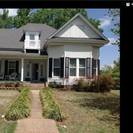 Buy this 5 bed house on Cooper Tires in North Hancock Street, Charleston