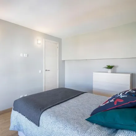 Rent this 2 bed apartment on 8200-291 Distrito de Évora
