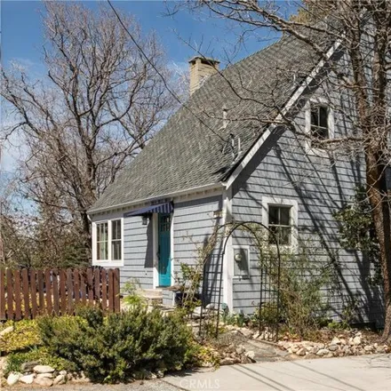 Buy this 3 bed house on 483 Hemlock Drive in Lake Arrowhead, CA 92352