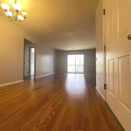 Image 1 - 22099 Oxford Court, Spring Valley, Lexington Park, MD 20653, USA - Apartment for rent