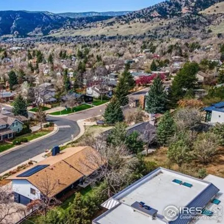 Image 6 - 3872 Cloverleaf Drive, Boulder, CO 80304, USA - House for sale