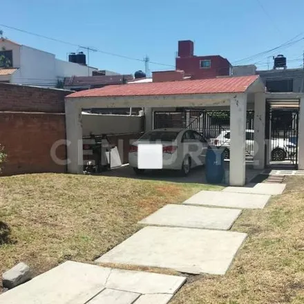 Rent this 3 bed house on Calle Ñandú in 52945 Ciudad López Mateos, MEX