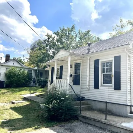Image 1 - 718 Shelby Street, Frankfort, KY 40601, USA - House for rent