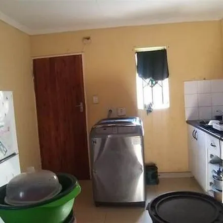 Rent this 3 bed apartment on Kareeberg Ward 3 in Kareeberg Local Municipality, Pixley ka Seme District Municipality