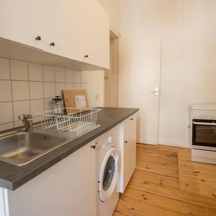 Rent this 3 bed apartment on Tortillería Mexa in Boxhagener Straße 50, 10245 Berlin