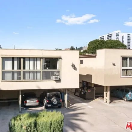 Image 3 - 8432 Romaine Street, Los Angeles, CA 90069, USA - House for sale