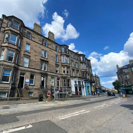 Rent this 5 bed apartment on Polwarth Gardens in City of Edinburgh, EH11 1LJ