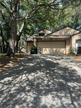 Rent this 3 bed house on 1107 Indian Bluff Dr in Apopka, Florida