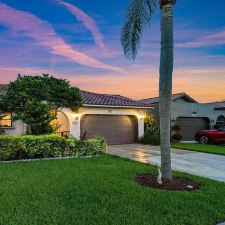 Buy this 3 bed house on 7542 Solimar Circle in Palm Beach County, FL 33433
