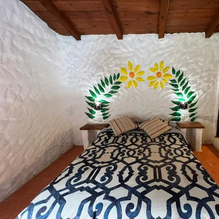 Rent this 1 bed house on Cascada el Molino in Ruta del Bosque, Avandaro