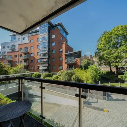 Image 3 - Horsley Court, Montaigne Close, London, SW1P 4BF, United Kingdom - Apartment for rent