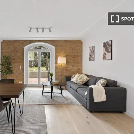 Rent this 3 bed apartment on Manetstraße 77 in 13053 Berlin, Germany