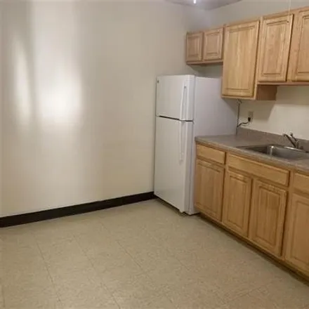 Image 3 - 570 Jersey Avenue, Jersey City, NJ 07302, USA - Apartment for rent
