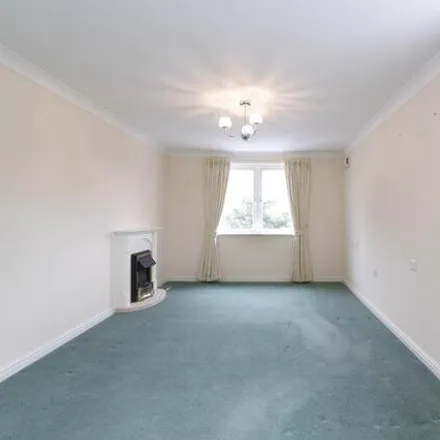 Image 5 - Westfield Avenue, Chelmsford, CM1 1SF, United Kingdom - Apartment for sale