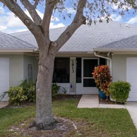 Rent this 2 bed townhouse on 1822 Blue Heron Lane in Fort Pierce, FL 34982