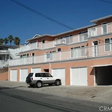 Rent this 1 bed apartment on 2619 Calle Del Comercio in San Clemente, CA 92763