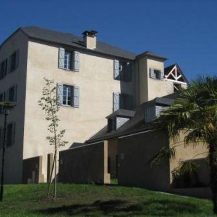 Rent this 0 bed apartment on 27 Rue Palassou in 64400 Oloron-Sainte-Marie, France