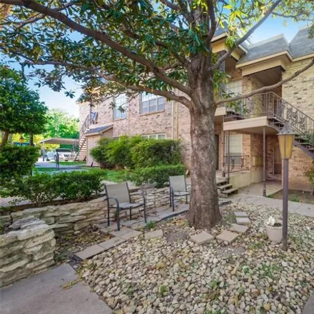 Image 1 - 4413 Bellaire Drive South, Fort Worth, TX 76109, USA - Condo for sale