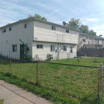 Image 4 - 4004 Fulton Parkway, Cleveland, OH 44144, USA - Duplex for sale