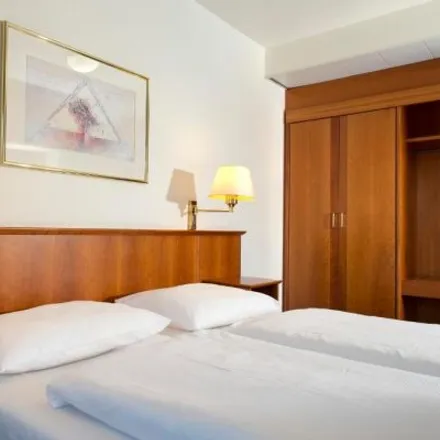 Rent this 1 bed apartment on Wyndham Garden Hotel Düsseldorf Mettmann in Peckhauser Straße 5, 40822 Mettmann