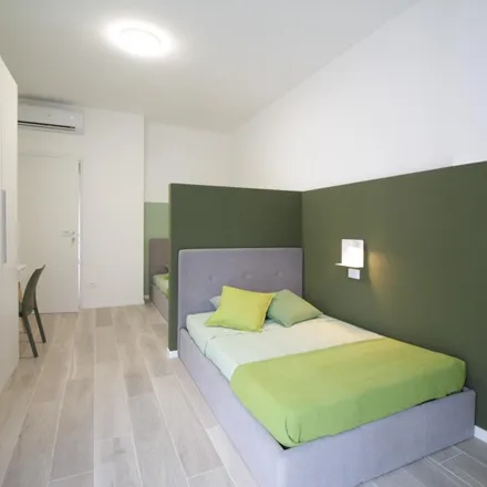 Image 2 - baci sottozero, Piazzale Siena, 20146 Milan MI, Italy - Room for rent