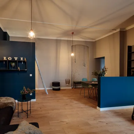 Rent this 2 bed apartment on Elinor-Ostrom-Schule in Malmöer Straße, 10439 Berlin