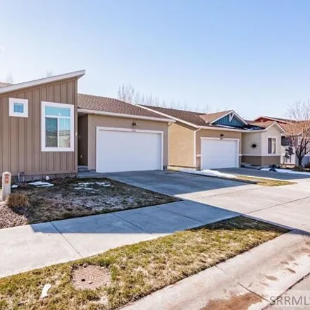 Buy this 3 bed house on Snake River Landing Trail in Idaho Falls, ID 83402