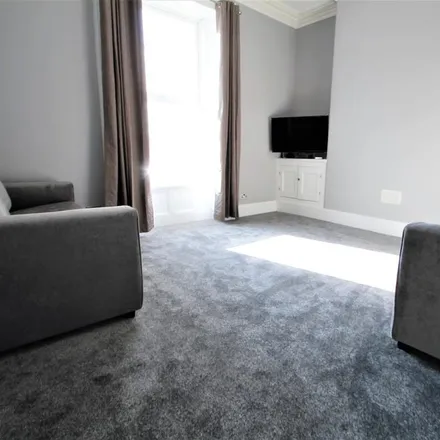 Rent this 1 bed room on 24 Wolsdon Street in Plymouth, PL1 5EH