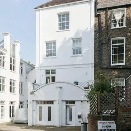 Image 7 - Eglon Mews, Primrose Hill, London, NW1 8YS, United Kingdom - Apartment for rent