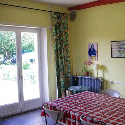 Rent this 1 bed house on 40390 Saint-Martin-de-Seignanx