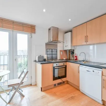 Rent this 5 bed apartment on Liberty Avenue in London, SW19 2QS