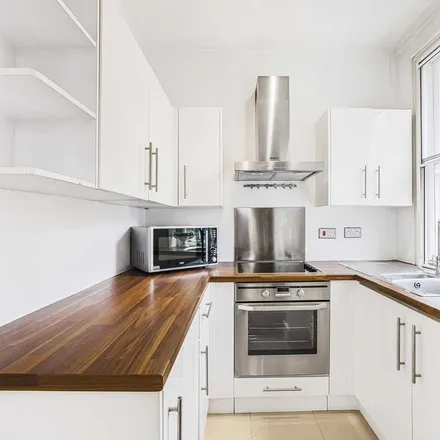 Rent this 2 bed apartment on 106 Grosvenor Road in London, SW1V 3LG