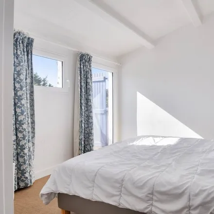 Rent this 5 bed house on La Guérinière in 2 Place René Ganachaud, 85680 La Guérinière